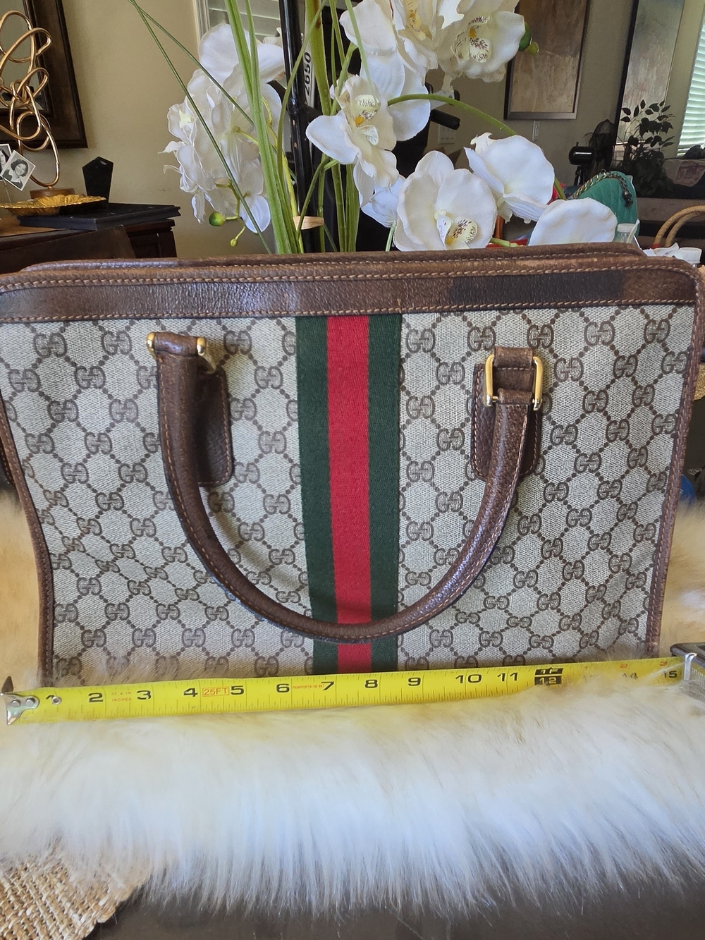 Vintage Gucci Sherryline Brown and Beige GG Canvas Tote with Flaws - Picture 5 of 16